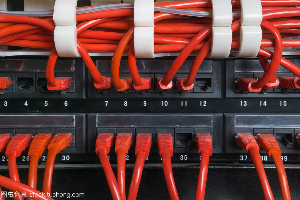 網(wǎng)絡(luò)電纜與交換機(jī)的連接指南